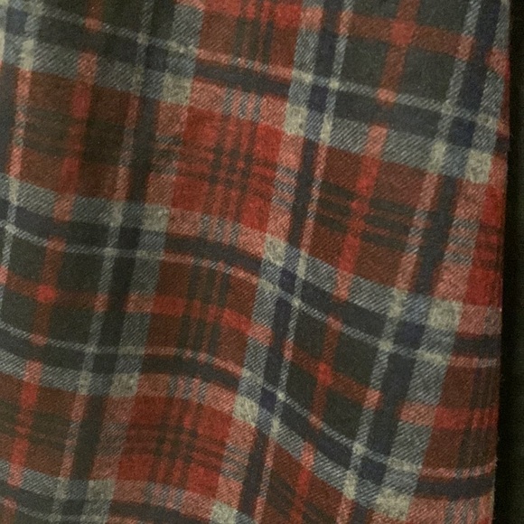 🔴⚫️BLACK BURGUNDY CHECKERED TRENCH JACKET⚫️🔴 - Picture 8 of 10